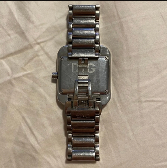 DOLCE AND GABBANA WATCH - Picture 2 of 5